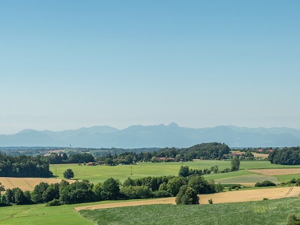 Panoramaansicht über das Gelände des Klinikums in Wasserburg